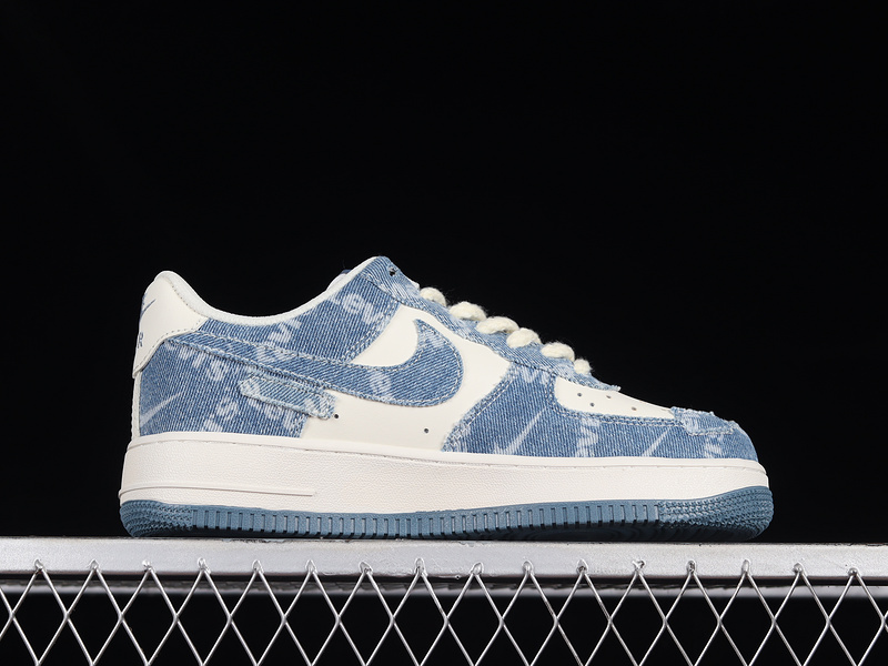 Levi's X Air Force 1 Low 07 White/Blue/White 5