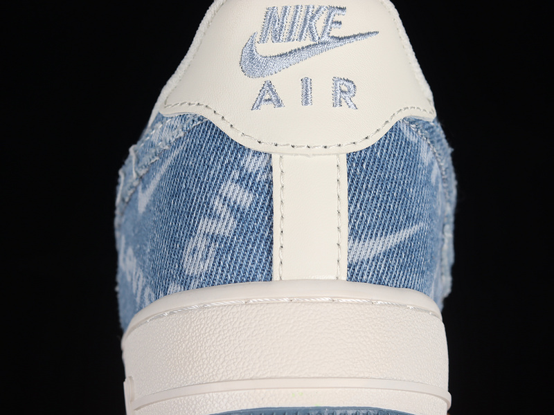 Levi's X Air Force 1 Low 07 White/Blue/White 15