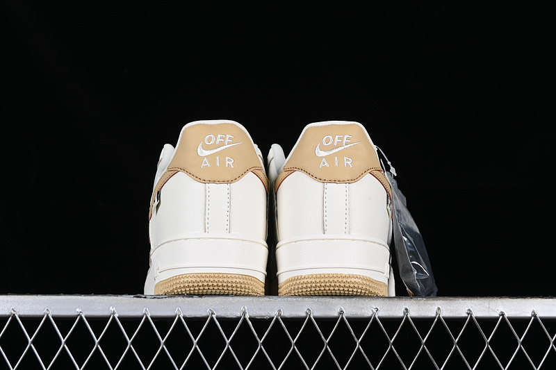 Nike Air Force 1 '07 Low Off White/Gold 11