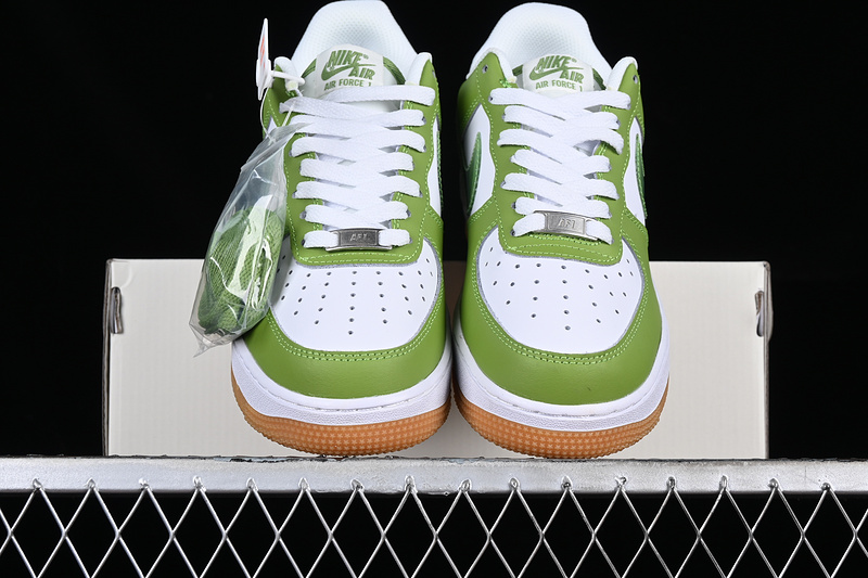 Nike Air Force 1 '07 Low Green/Wjite 19