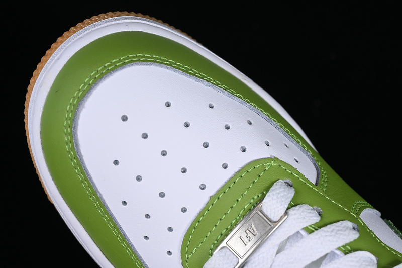 Nike Air Force 1 '07 Low Green/Wjite 21