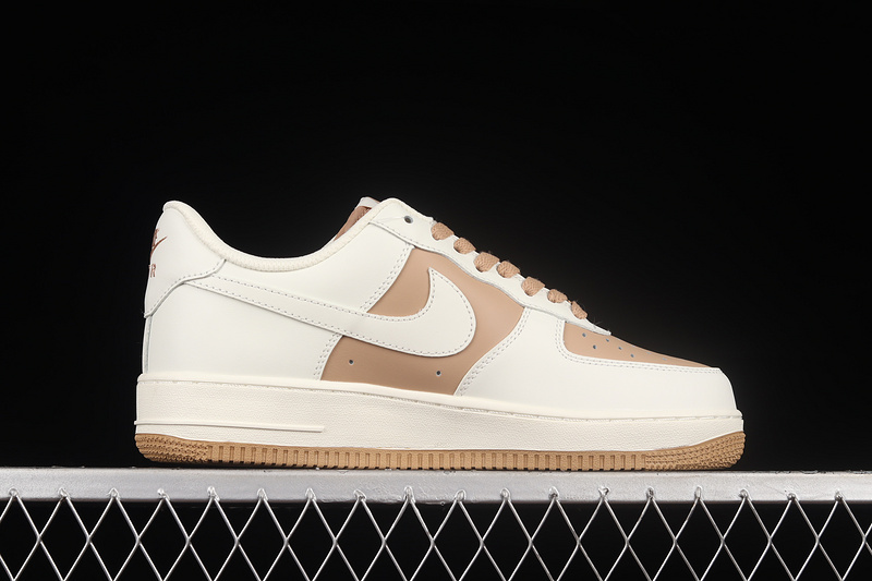 Air Force 1 Low 07 Cream White/Light Coffee/White 21