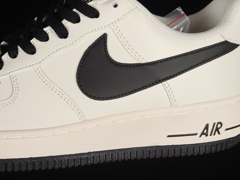 Nike Air Force 1 '07 Low Black/Off White 11