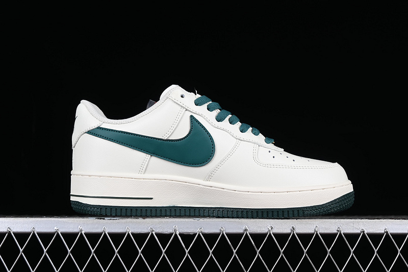 Air Force 1 Low Green/White 17