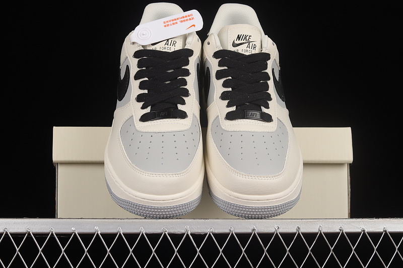 Nike Air Force 1 '07 Low Grey/Grey/Black 31