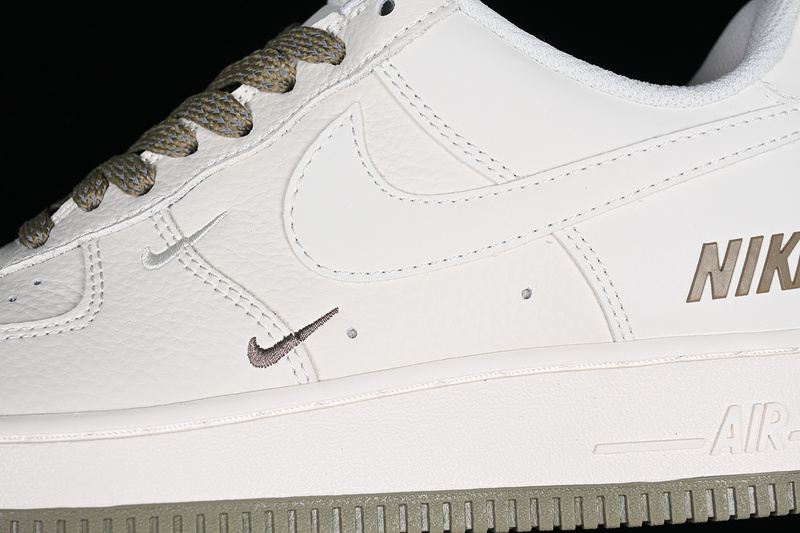 Nike Air Force 1 '07 Low Green/Ooff White 27