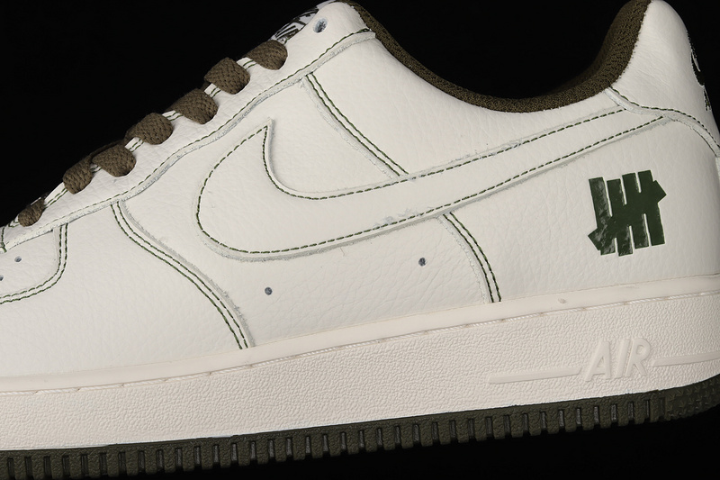 Air Force 1 Low X Undefeated White/White/Dark Green 15