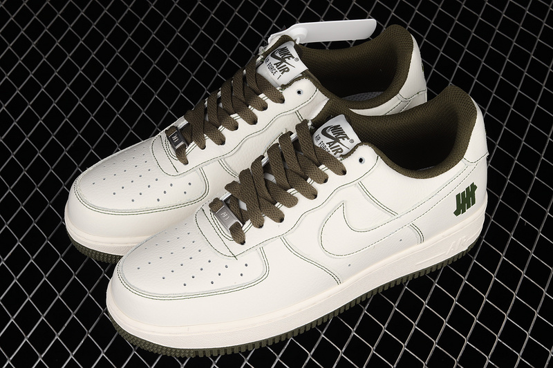 Air Force 1 Low X Undefeated White/White/Dark Green 19