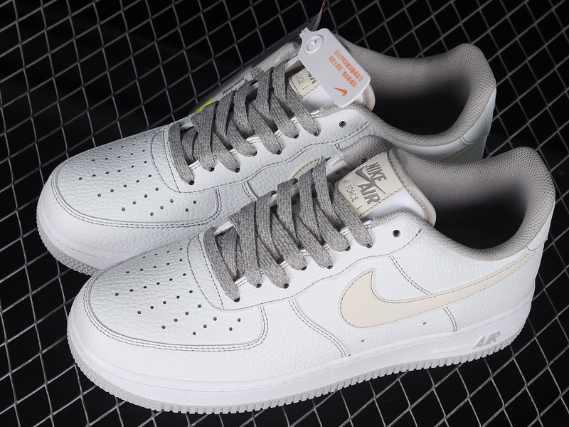 Air Force 1 Low 07 White/Light Grey/Beige 17