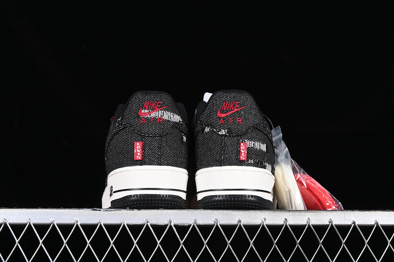 Levi's Nike Air Force 1 '07 Low White/Black/Red 29