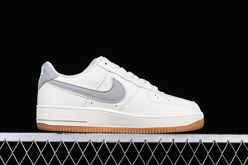 Nike Air Force 1 '07 Low Off White/Grey/Brown 3