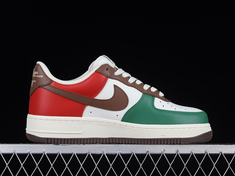 Nike Air Force 1 '07 Low White/Brown/Red/Green 21