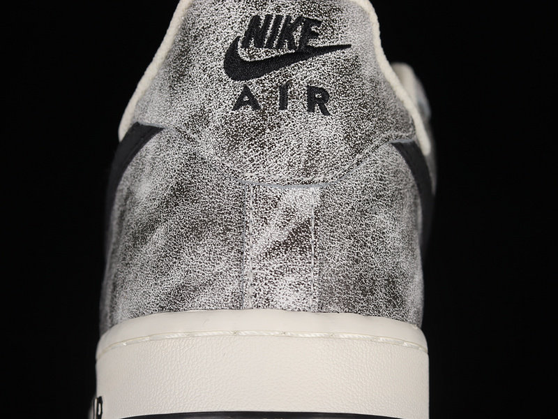 Air Force 1 Low 07 White/Black/Grey 9