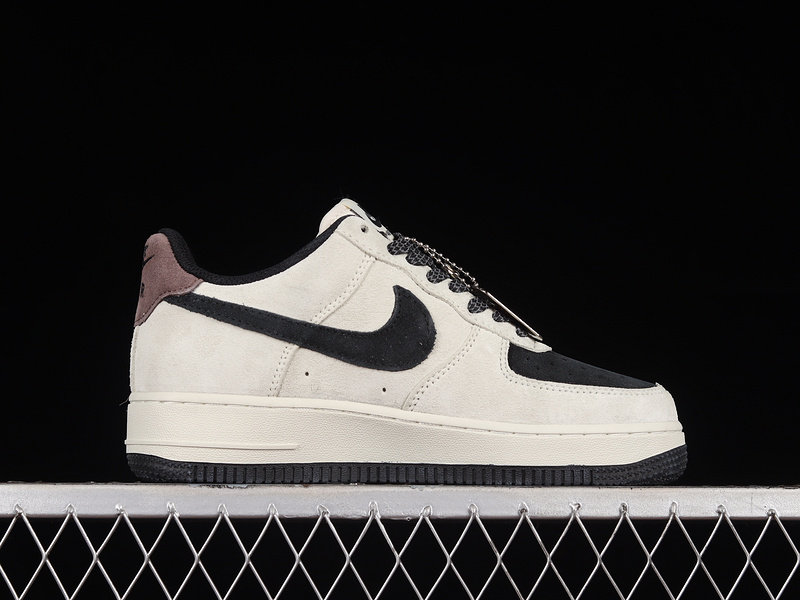 Air Force 1 Low 07 Beige/Black/Dark Brown 3