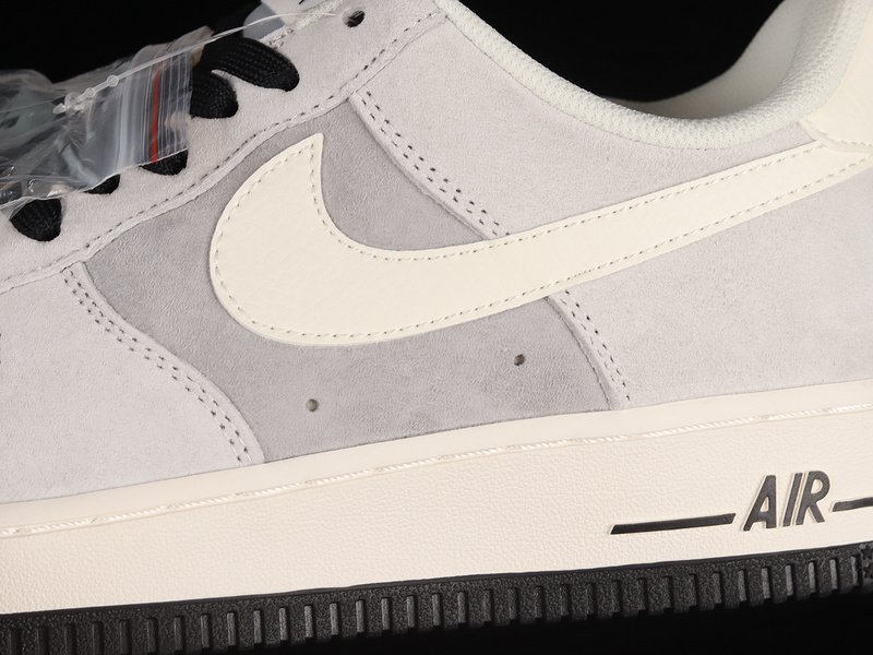 Air Force 1 Low 07 Light Grey/Beige/Black 3