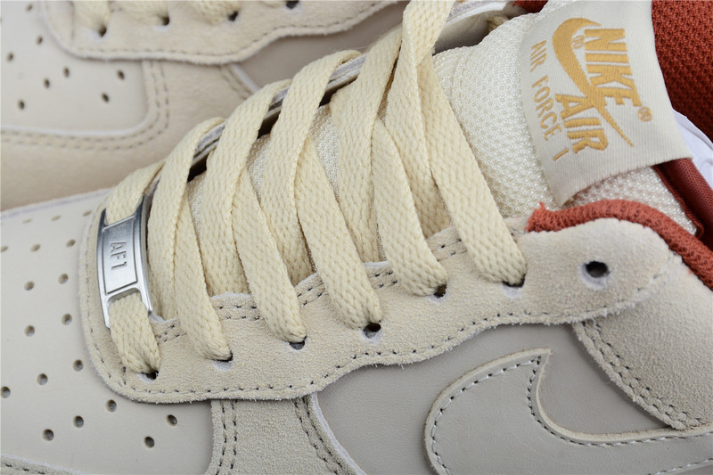 Nike Air Force 1 '07 Low Se Beige/White/Brown-Gold 9