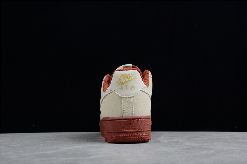 Nike Air Force 1 '07 Low Se Beige/White/Brown-Gold 33