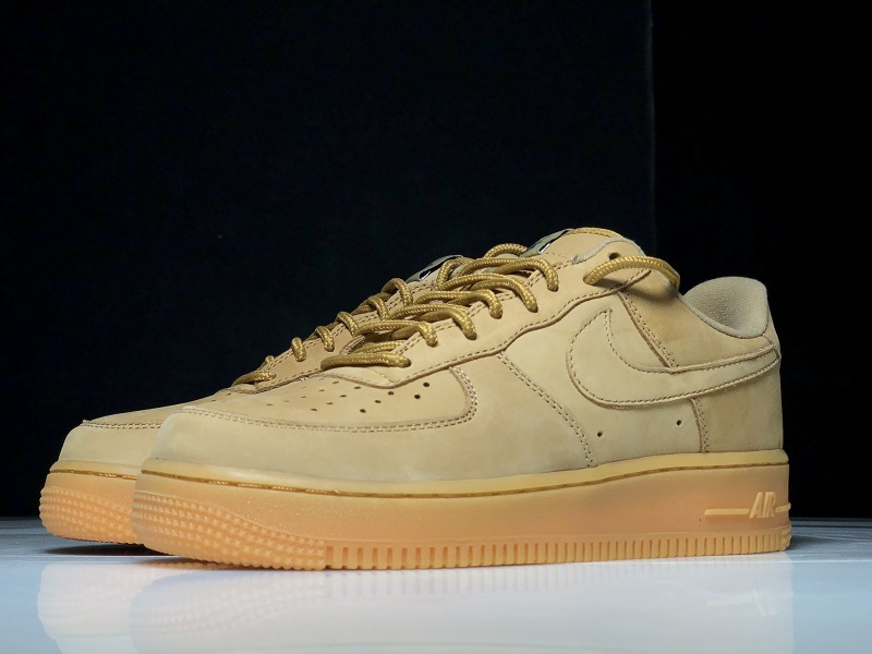 Air Force 1 Low Flax/Flax-Gum Light Brown-Outdoor Green 3