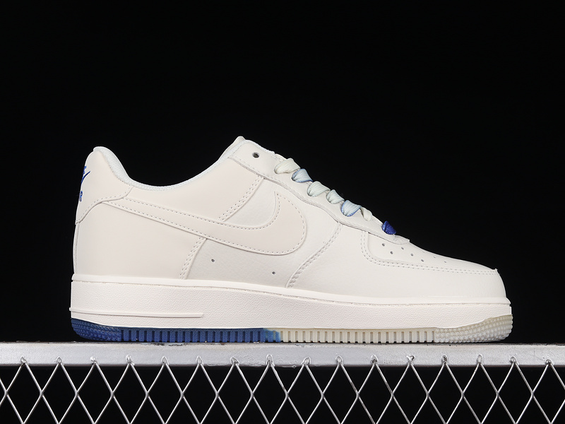 Air Force 1 Low 07 White/White/Dark Blue 23