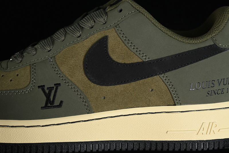 Nike Air Force 1 '07 Low L*V Green/Black 5