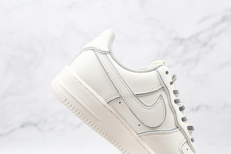 Air Force 1 Low 07 Custom Beige/Silver Reflective 3