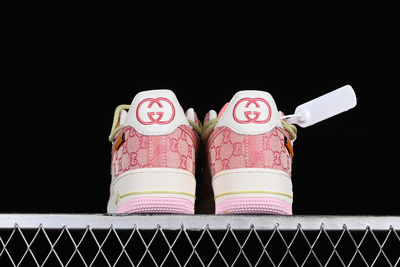 Gucci Nike Air Force 1 '07 Low White/Pink 3