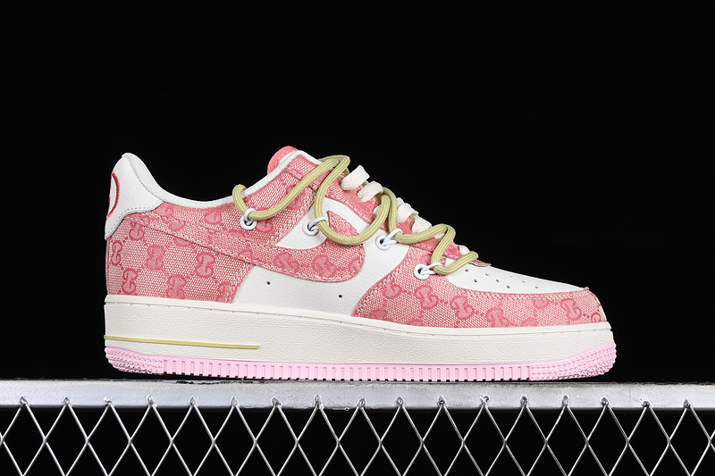 Gucci Nike Air Force 1 '07 Low White/Pink 17