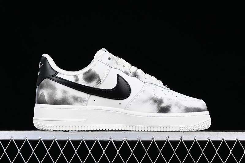 Nike Air Force 1 '07 Low White/Black/Red 3