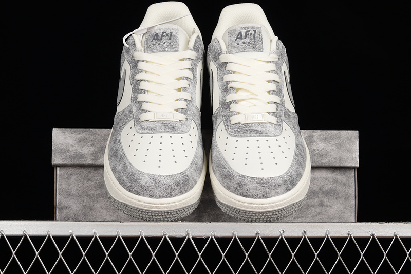 Air Force 1 Low 07 Rock Ash/Rock Ash/White 31