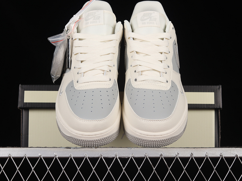 Air Force 1 Low Beige/Grey Silver 7