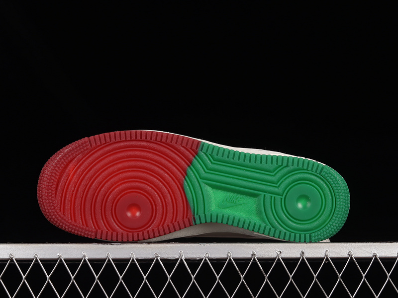 Air Force 1 Low 07 White/Green/Red 15