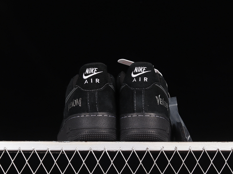 Air Force 1 Low 07 Black/Black/White 29