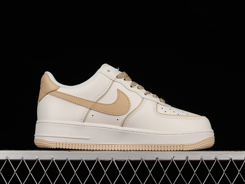 Air Force 1 Low 07 White/White/Light Khaki 19