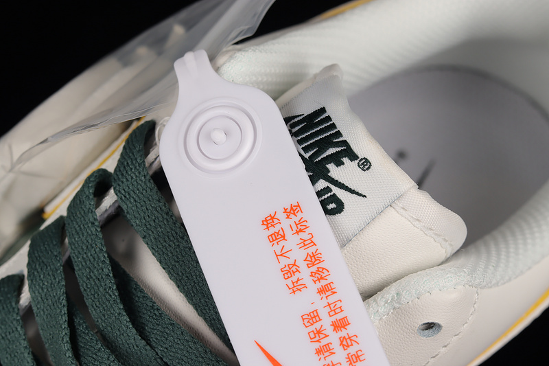 Air Force 1 Low 07 White/Green/Gold 13