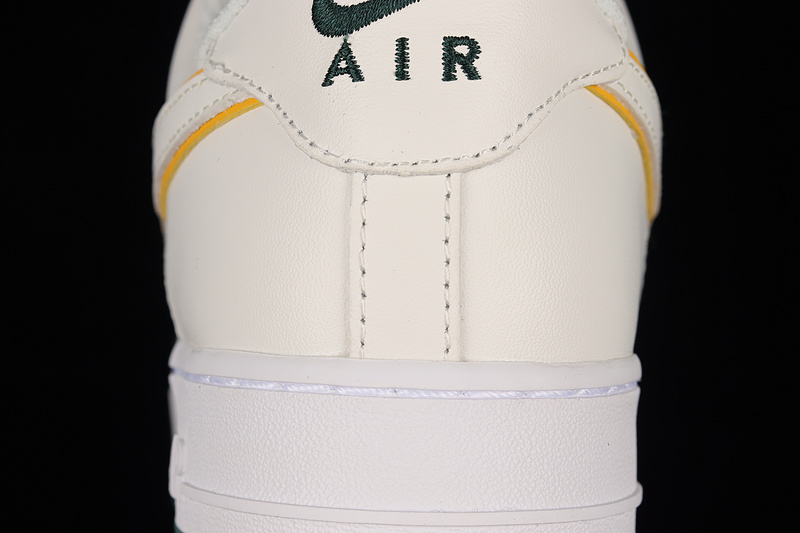 Air Force 1 Low 07 White/Green/Gold 19