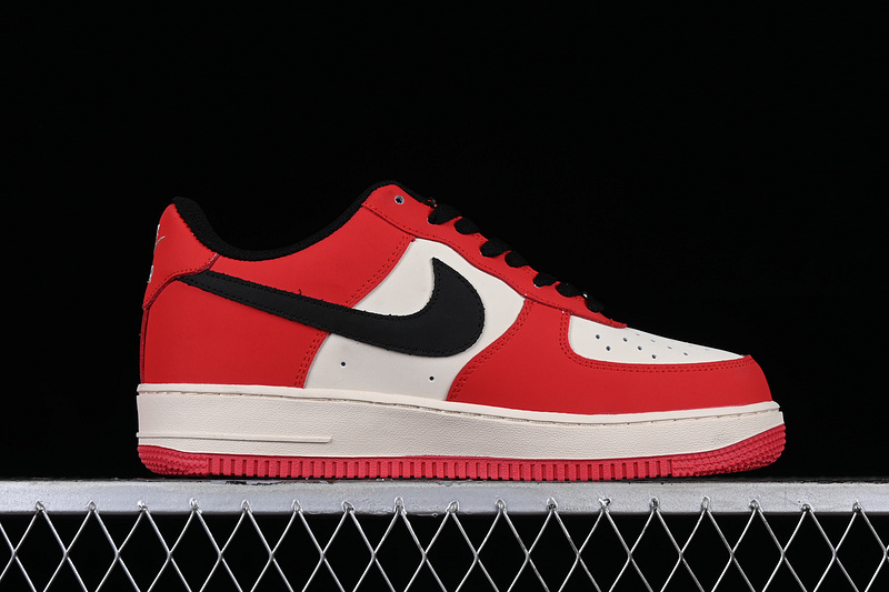 Nike Air Force 1 '07 Low Black/Red/White 3