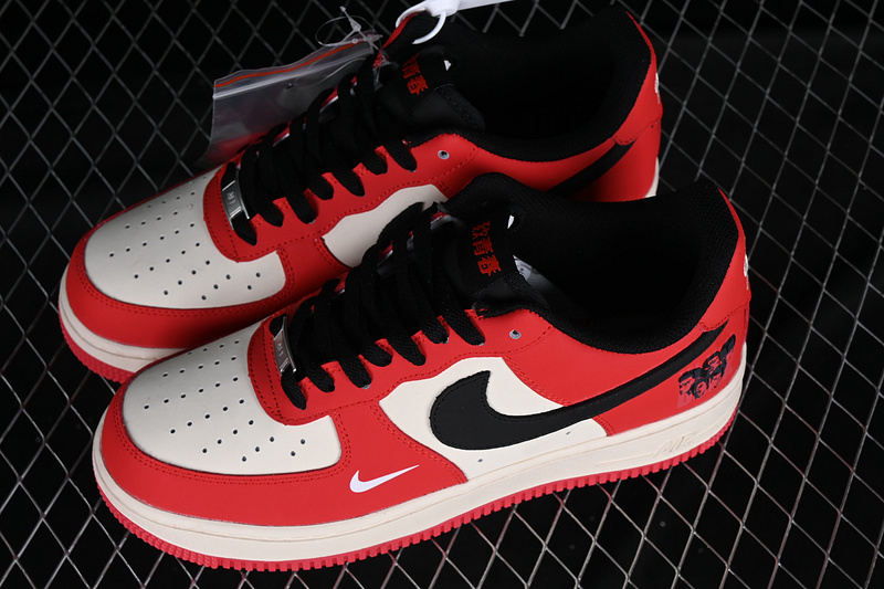 Nike Air Force 1 '07 Low Black/Red/White 17