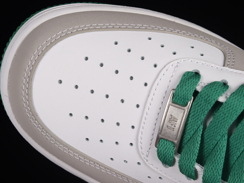 Air Force 1 Low 07 White/Green/Green 17