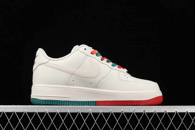 Air Force 1 Low 07 Beige/Red/Green 21