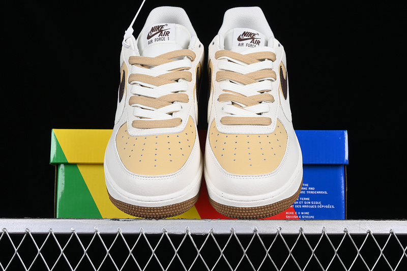 Nike Air Force 1 '07 Low White/Brown/Off White 23