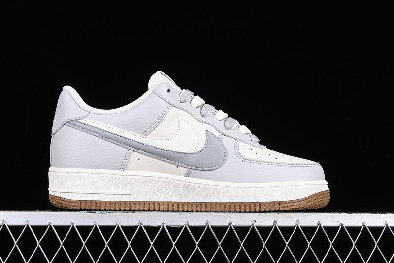 Nike Air Force 1 '07 Low Grey/White/Silver 17