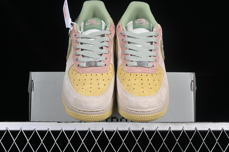 Nike Air Force 1 '07 Low Peach Grey/Brown/Green 31