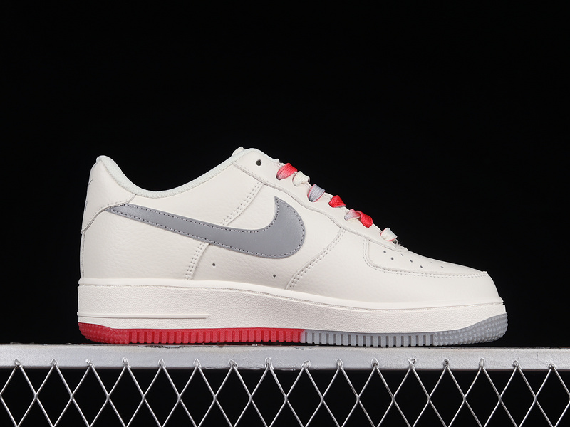 Air Force 1 Low 07 Rice/Metallic Silver/Red 9