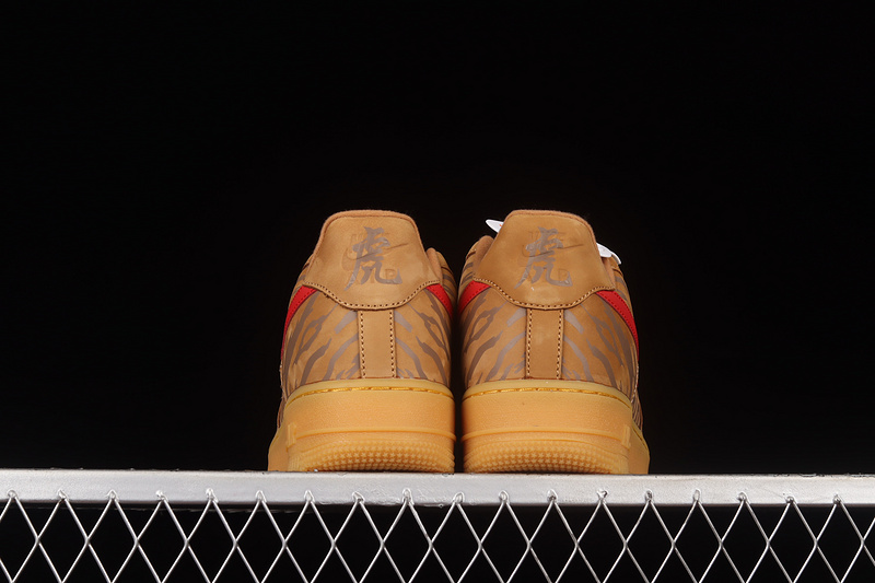 Nike Air Force 1 '07 Wb Low Wheat/Wheat/Red 23