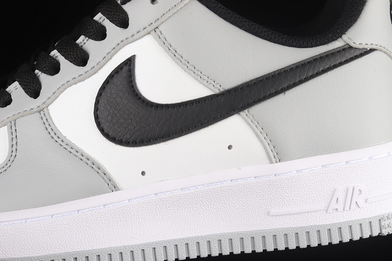 Air Force 1 Low 07 Su19 White/Black/Grey 25