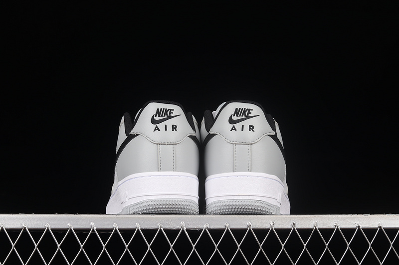 Air Force 1 Low 07 Su19 White/Black/Grey 31