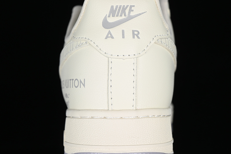 Nike Air Force 1 '07 Low Grey/Beige 15