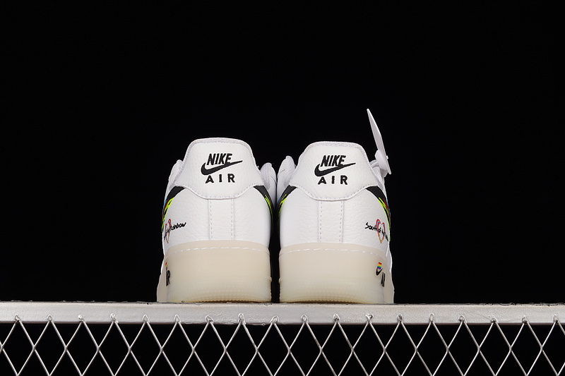 Air Force 1 Low 07 Be True White/White/Black 15