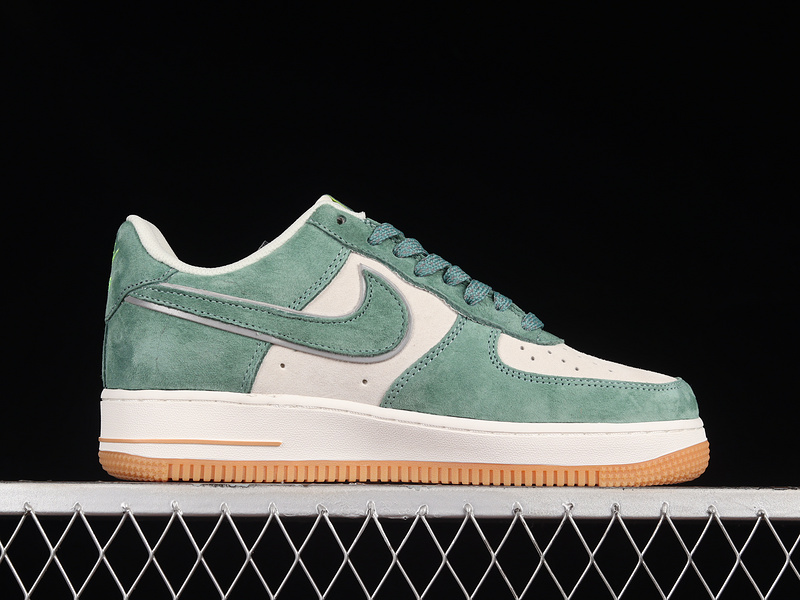 Akira X Air Force 1 Low 07 Green/White/Gum 27