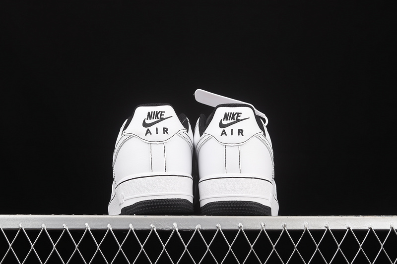 Air Force 1 Low 07 Contrast Stitch White/Black/White 11